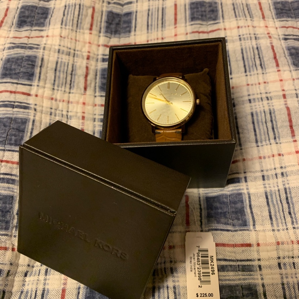 Michael Kors Watch - Picture 3 of 4